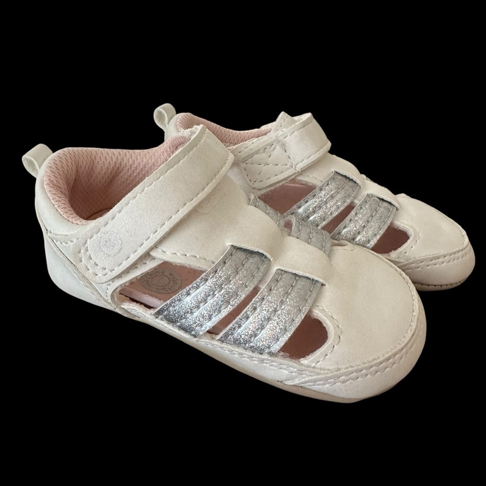 Stride Rite Surprize Medium 12-18 months White T Strap First Walker Baby Shoes